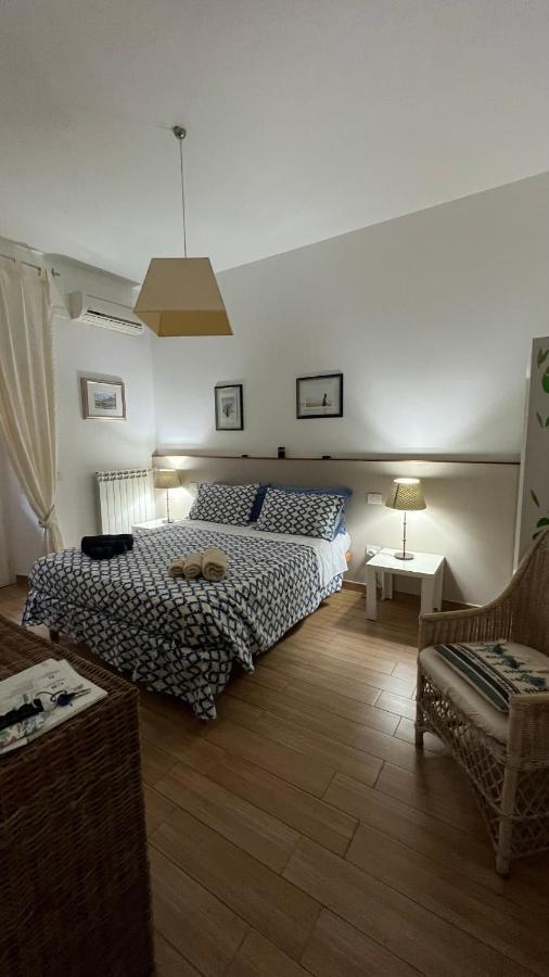 B&B Livingstone 칼리아리 외부 사진